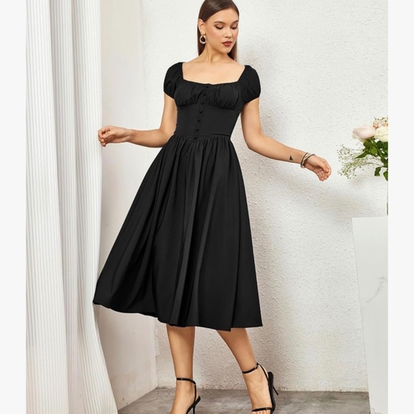Dresses & Skirts - Square neck summer corset dress black size medium